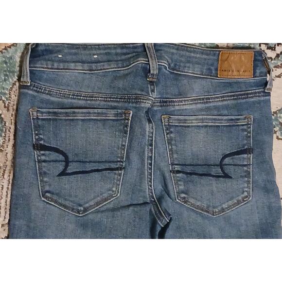 American Eagle Low-Rise Super Stretch Skinny Jeans Women’s 2 Short 25Wx27L - Picture 9 of 11